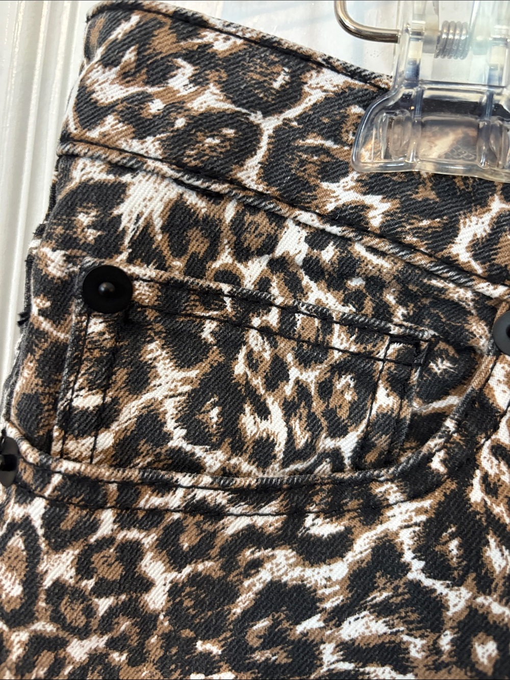 Fun Leopard Print Jeans - Picture 2 of 9
